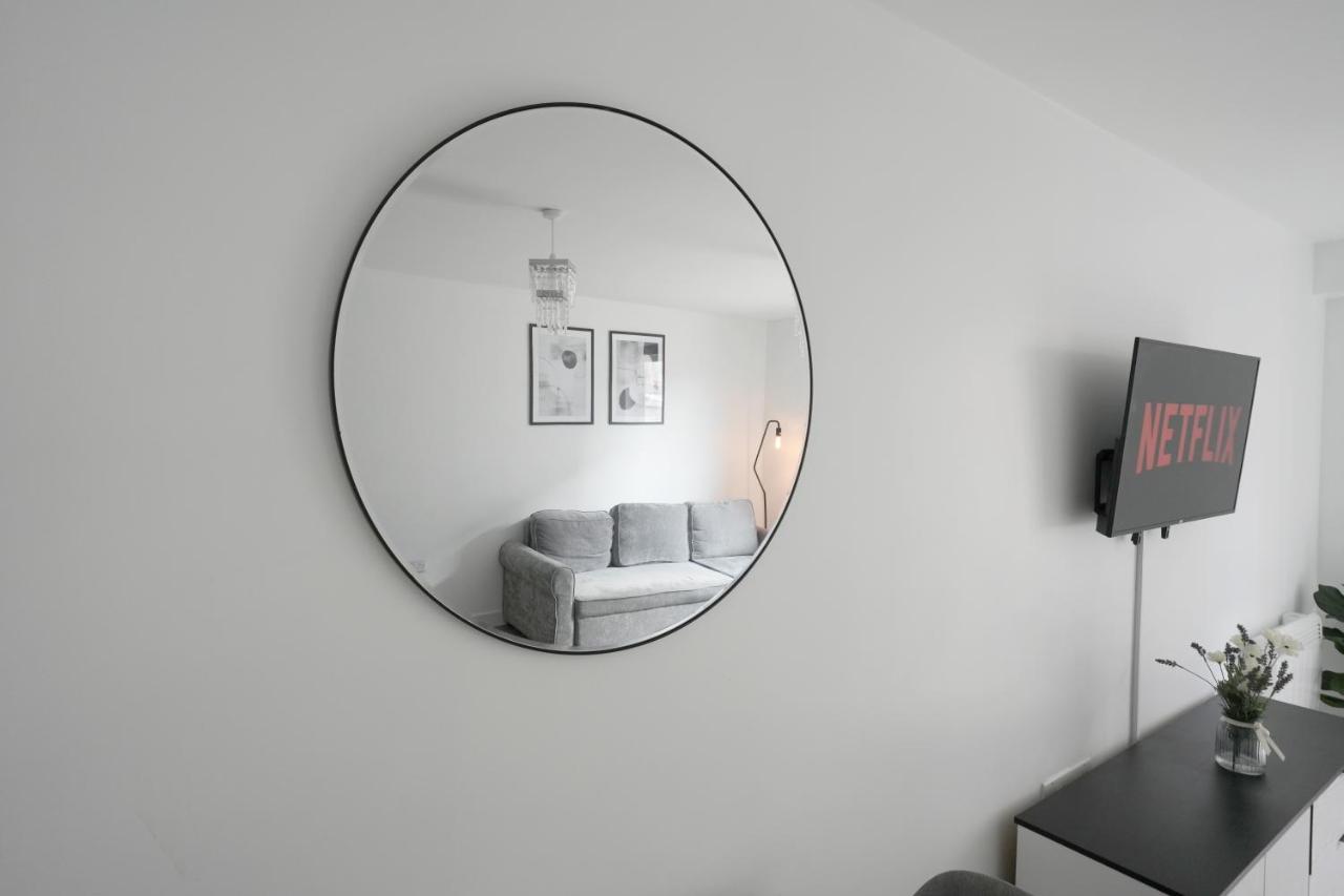 Апартаменты Cosy 1 Bed - Heart Of Бирмингем Экстерьер фото